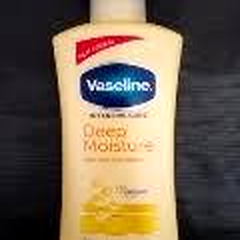 Vaseline Intensive Care Deep Moisture Lotion 400 ml